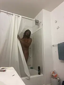 Snapshot of BD2LONG chatting on 26, 2, 2025 BD2LONG online show from 26, 2, 2025