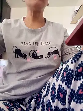 lolo890 online show from 28, 10, 2025