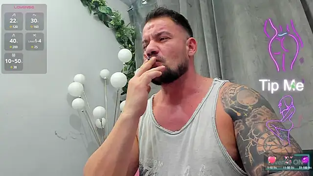 musclemonster31 online show from 8, 3, 2025