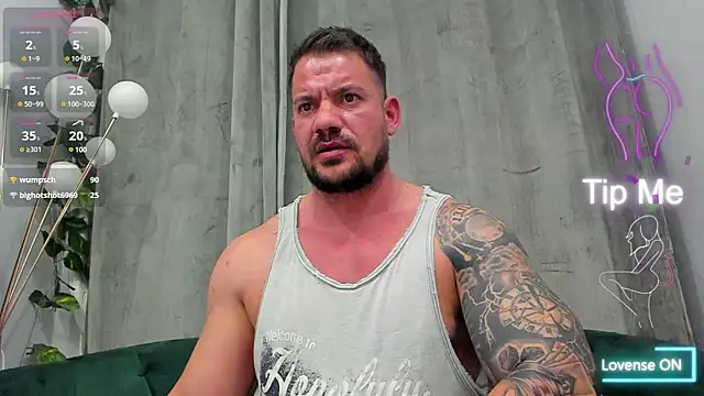 musclemonster31 online show from 11, 3, 2025