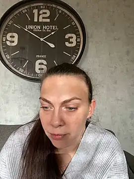 Snapshot of LEAsquirt91 chatting on 21, 1, 2025 LEAsquirt91 online show from 21, 1, 2025