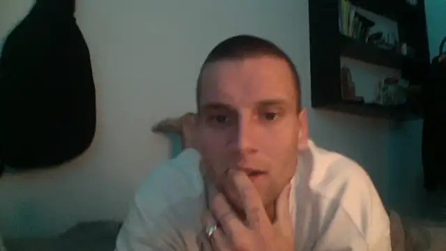 ETHAN MOORE online show from 5, 6, 2026