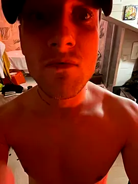 ETHAN MOORE online show from 18, 10, 2025