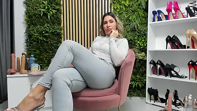 sweetcherry30 online show from 15, 2, 2026