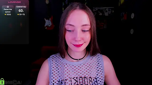 Lexi Split online show from 6, 4, 2026