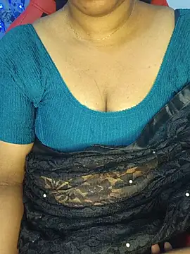 Snapshot of Malluivaniya chatting on 16, 6, 2026 Malluivaniya online show from 16, 6, 2026