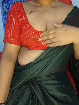 Snapshot of Malluivaniya chatting on 1, 7, 2026 Malluivaniya online show from 1, 7, 2026