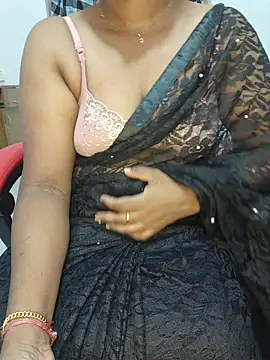 Snapshot of Malluivaniya chatting on 29, 11, 2025 Malluivaniya online show from 29, 11, 2025