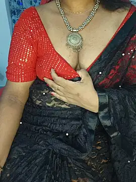 Snapshot of Malluivaniya chatting on 22, 6, 2026 Malluivaniya online show from 22, 6, 2026