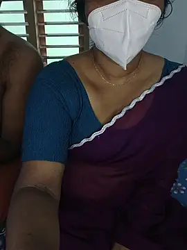 Snapshot of Malluivaniya chatting on 3, 6, 2026 Malluivaniya online show from 3, 6, 2026