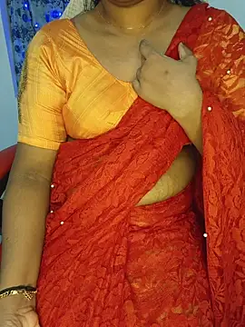Snapshot of Malluivaniya chatting on 7, 7, 2026 Malluivaniya online show from 7, 7, 2026