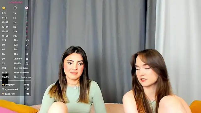 Snapshot of AnnaTeona chatting on 15, 1, 2025 AnnaTeona online show from 15, 1, 2025