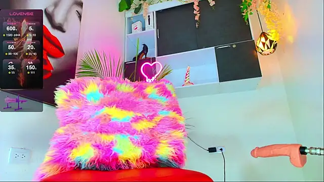 Snapshot of SQUIRT4UMEGAN chatting on 9, 3, 2025 SQUIRT4UMEGAN online show from 9, 3, 2025