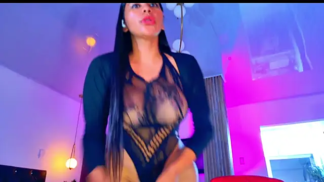 SQUIRT4UMEGAN online show from 19, 6, 2026