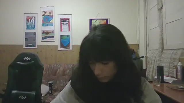 Snapshot of calliemaggotbone chatting on 19, 11, 2025 calliemaggotbone online show from 19, 11, 2025