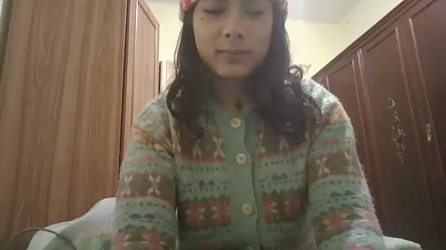 Snapshot of calliemaggotbone chatting on 9, 1, 2026 calliemaggotbone online show from 9, 1, 2026