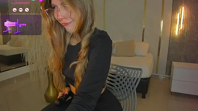 riley sierra online show from 20, 3, 2026