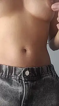 Miia Petitte online show from 11, 4, 2026