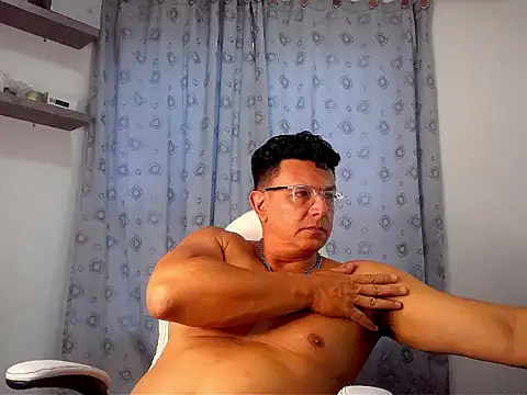 Snapshot of pedropicapi chatting on 16, 11, 2025 pedropicapi online show from 16, 11, 2025