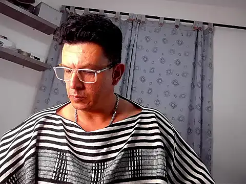 Snapshot of pedropicapi chatting on 21, 11, 2025 pedropicapi online show from 21, 11, 2025