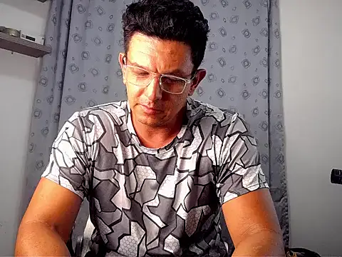 Snapshot of pedropicapi chatting on 5, 11, 2025 pedropicapi online show from 5, 11, 2025