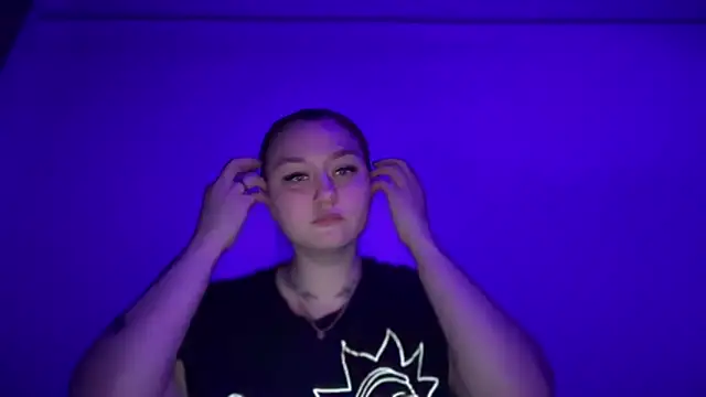 Isabel-Bailey online show from 15, 11, 2025