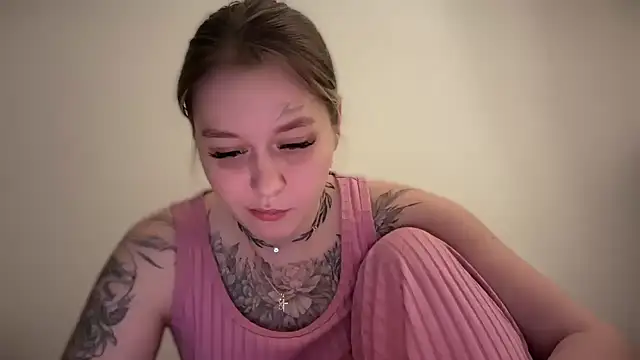 Snapshot of Isabel-Bailey chatting on 7, 12, 2024 Isabel-Bailey online show from 7, 12, 2024