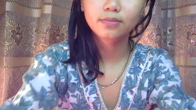 Snapshot of cute_sapna chatting on 9, 11, 2025 cute sapna online show from 9, 11, 2025