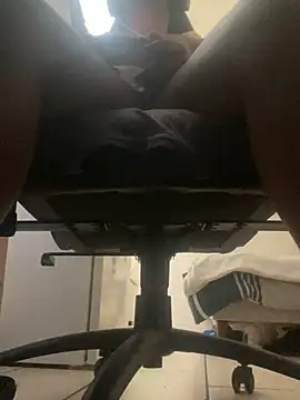 YesTheSexiest online show from 18, 1, 2026