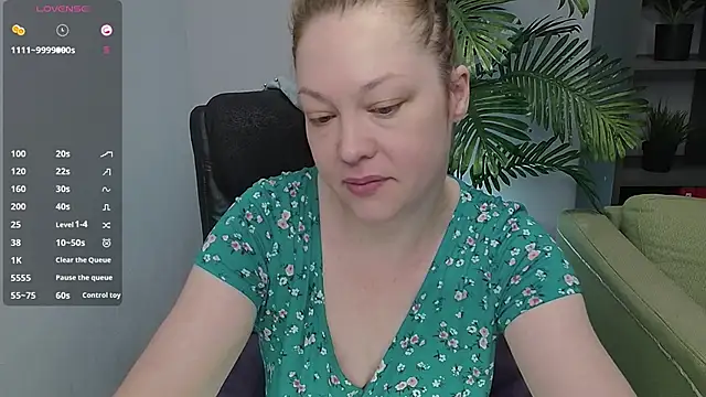 CutieGinger online show from 29, 10, 2025