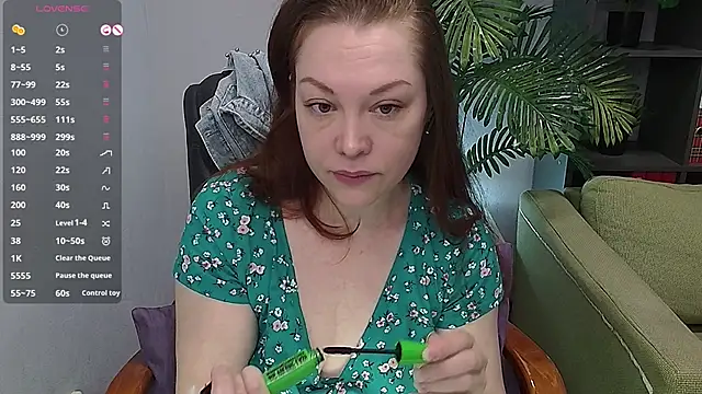 CutieGinger online show from 1, 11, 2025