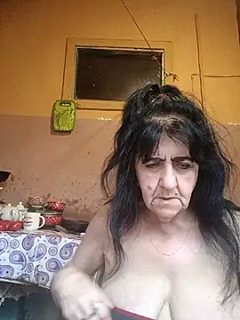 Snapshot of Lovely_Lori chatting on 8, 7, 2026 Lovely Lori online show from 8, 7, 2026