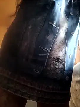 Lovely Lori online show from 11, 2, 2026