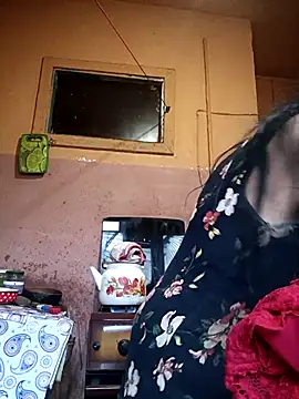 Lovely Lori online show from 1, 4, 2026