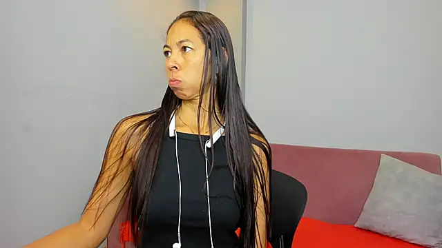 Rosalinda Cortez online show from 11, 3, 2026