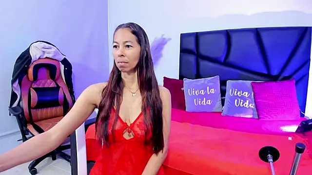 Rosalinda Cortez online show from 15, 10, 2025