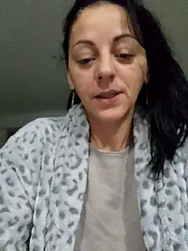 bruneta sexy23 online show from 9, 1, 2026