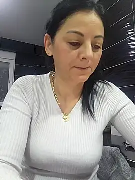 bruneta sexy23 online show from 10, 1, 2025