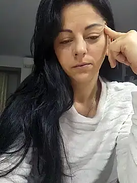 bruneta sexy23 online show from 12, 2, 2025