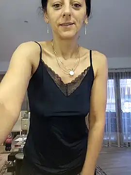 bruneta sexy23 online show from 16, 11, 2025