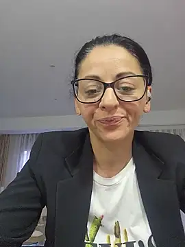 Snapshot of bruneta_sexy23 chatting on 17, 5, 2026 bruneta sexy23 online show from 17, 5, 2026