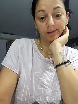 bruneta sexy23 online show from 26, 10, 2025