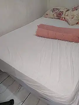 Rafaelayamazaki online show from 14, 2, 2026