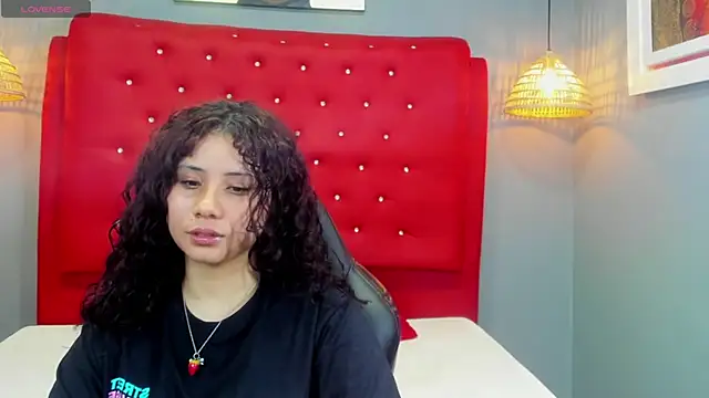 mayamoira1 online show from 6, 2, 2025