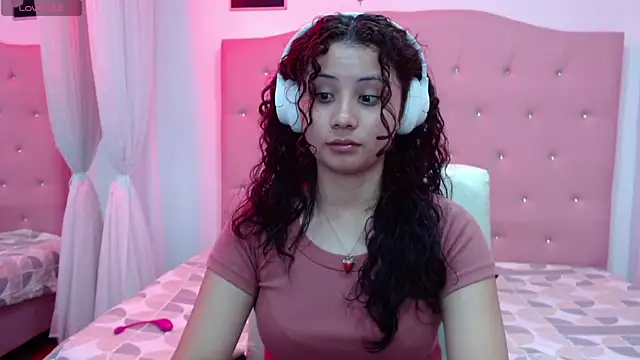 mayamoira1 online show from 23, 1, 2025