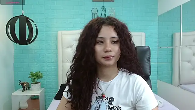 mayamoira1 online show from 31, 1, 2025