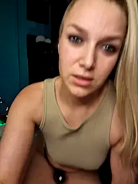 Snapshot of Sexy-Milla chatting on 26, 1, 2025 Sexy-Milla online show from 26, 1, 2025