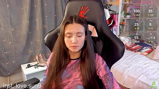 Michel Momsen online show from 5, 2, 2025