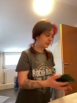 Tamy-Love online show from 6, 3, 2026