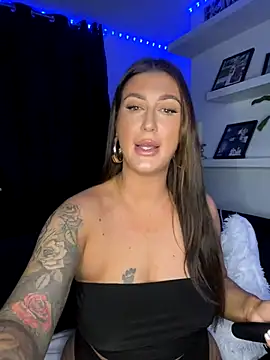 Snapshot of MissyLeeX chatting on 4, 12, 2024 MissyLeeX online show from 4, 12, 2024